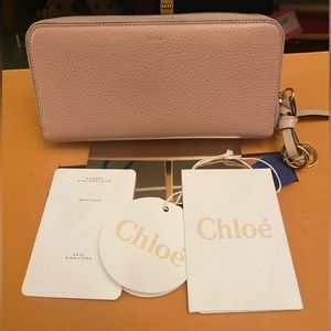 Pink Chloe Wallet. Like New Condition.